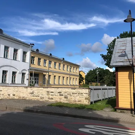 Rohu Kuelaliskorter Vanalinnas Appartement Kuressaare