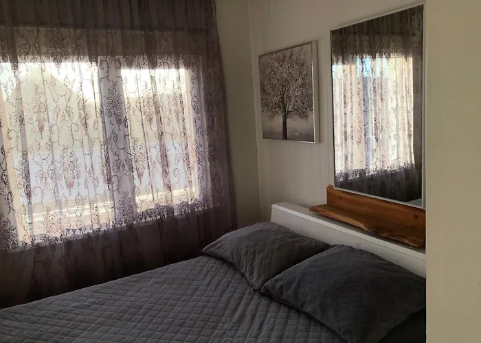 Apartment Rohu Kuelaliskorter Kuressaare